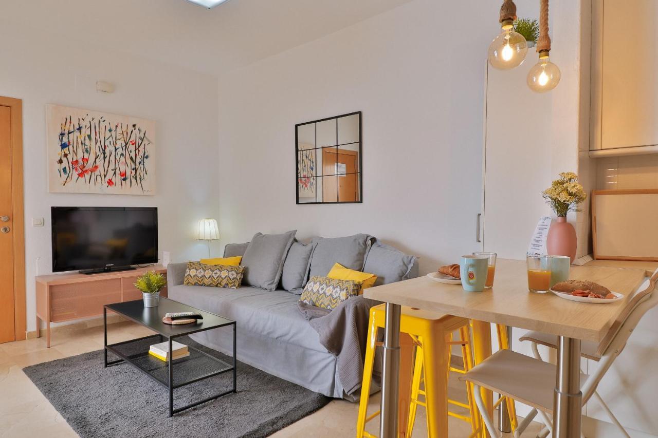 C41 - Modern & Comfy Flat City Center มาลากา ภายนอก รูปภาพ
